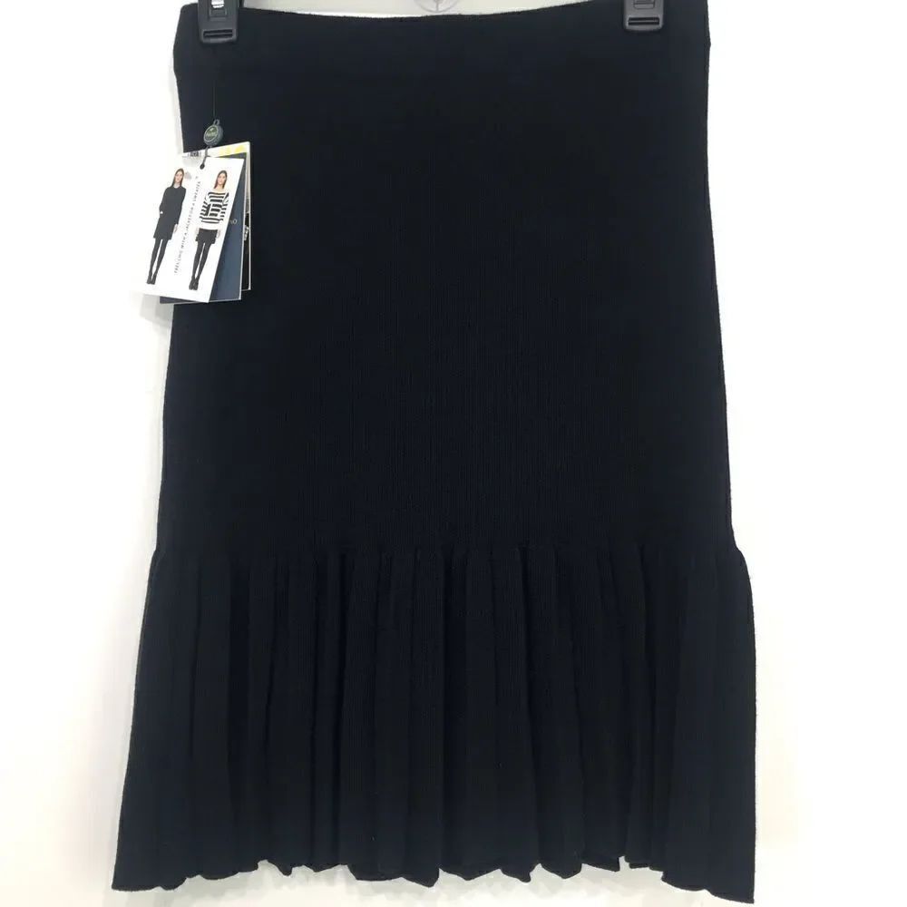 Catherine Malandrino X Design Nation Black Knit Pleated Peplum Hem Skirt NEW